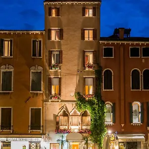 *** Hotel Santo Stefano Itália